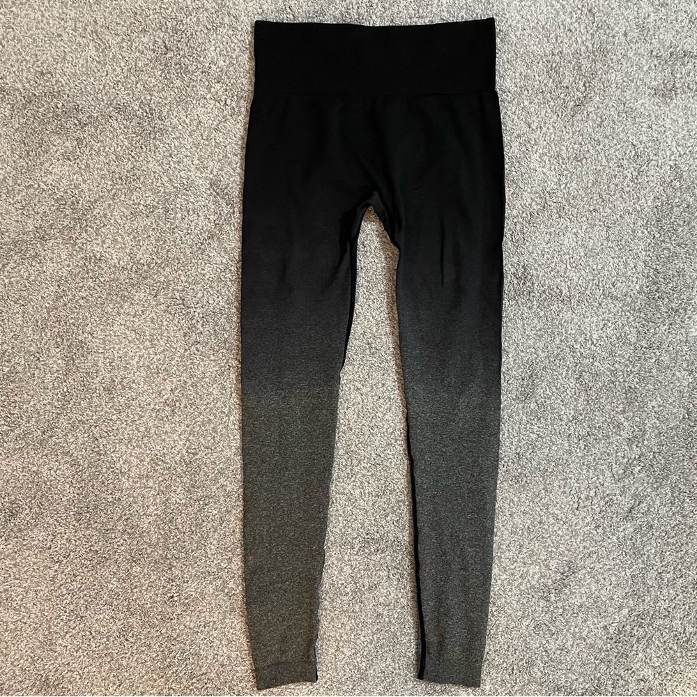 Constantly Varied Gear Women's Size S Leggings Ombre CVG Black Gray